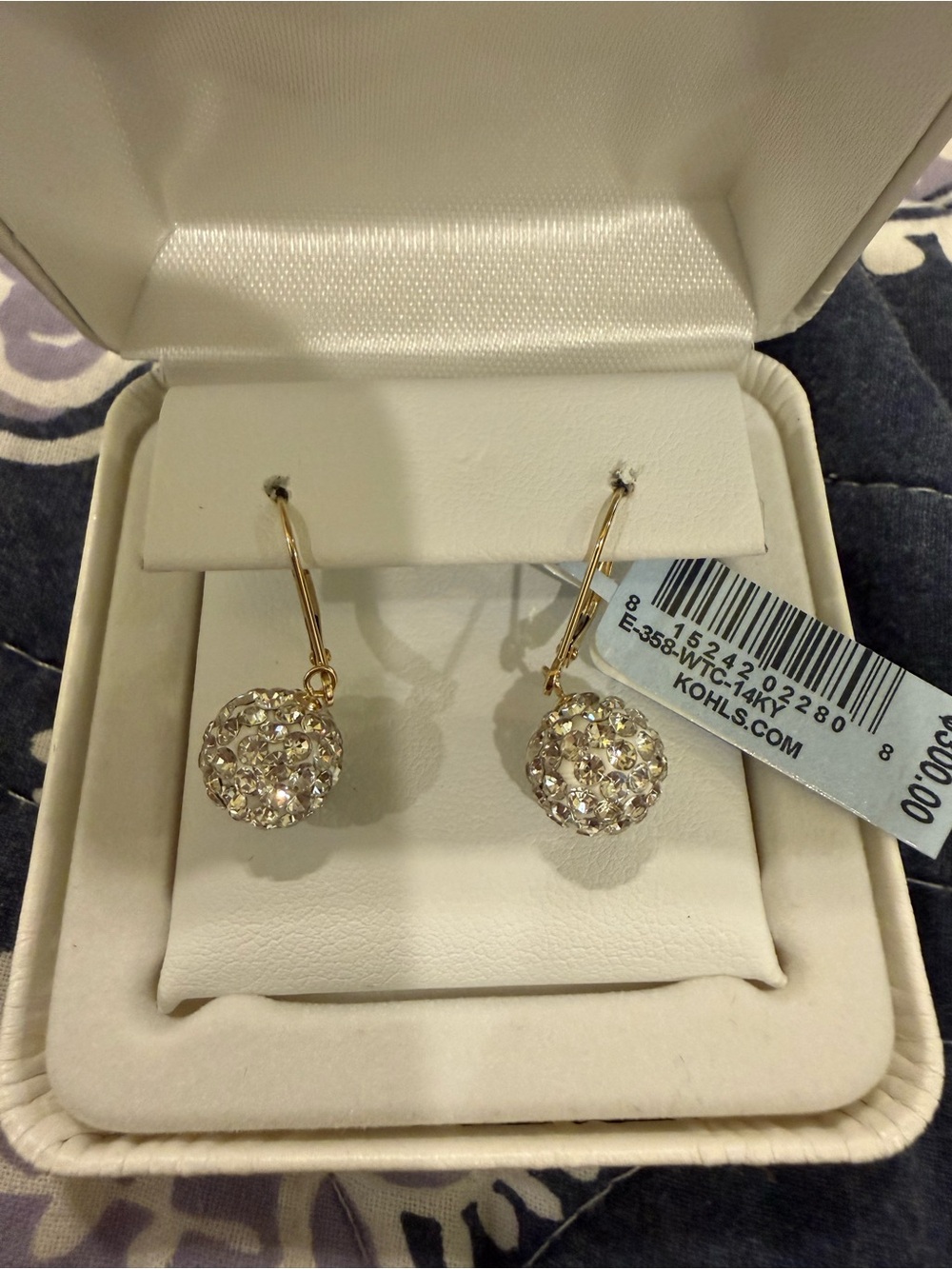 Brand New have never worn 14k gold Crystal Pave Drop Earrings